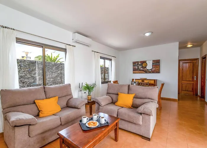 Noa Lanzarote By Вилла *