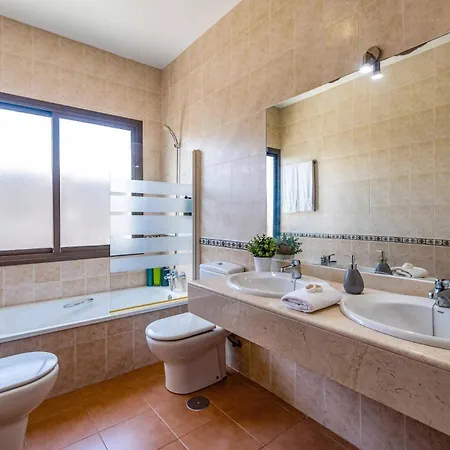 Noa Lanzarote By * 普拉亚布兰卡